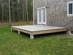 simple inexpensive deck